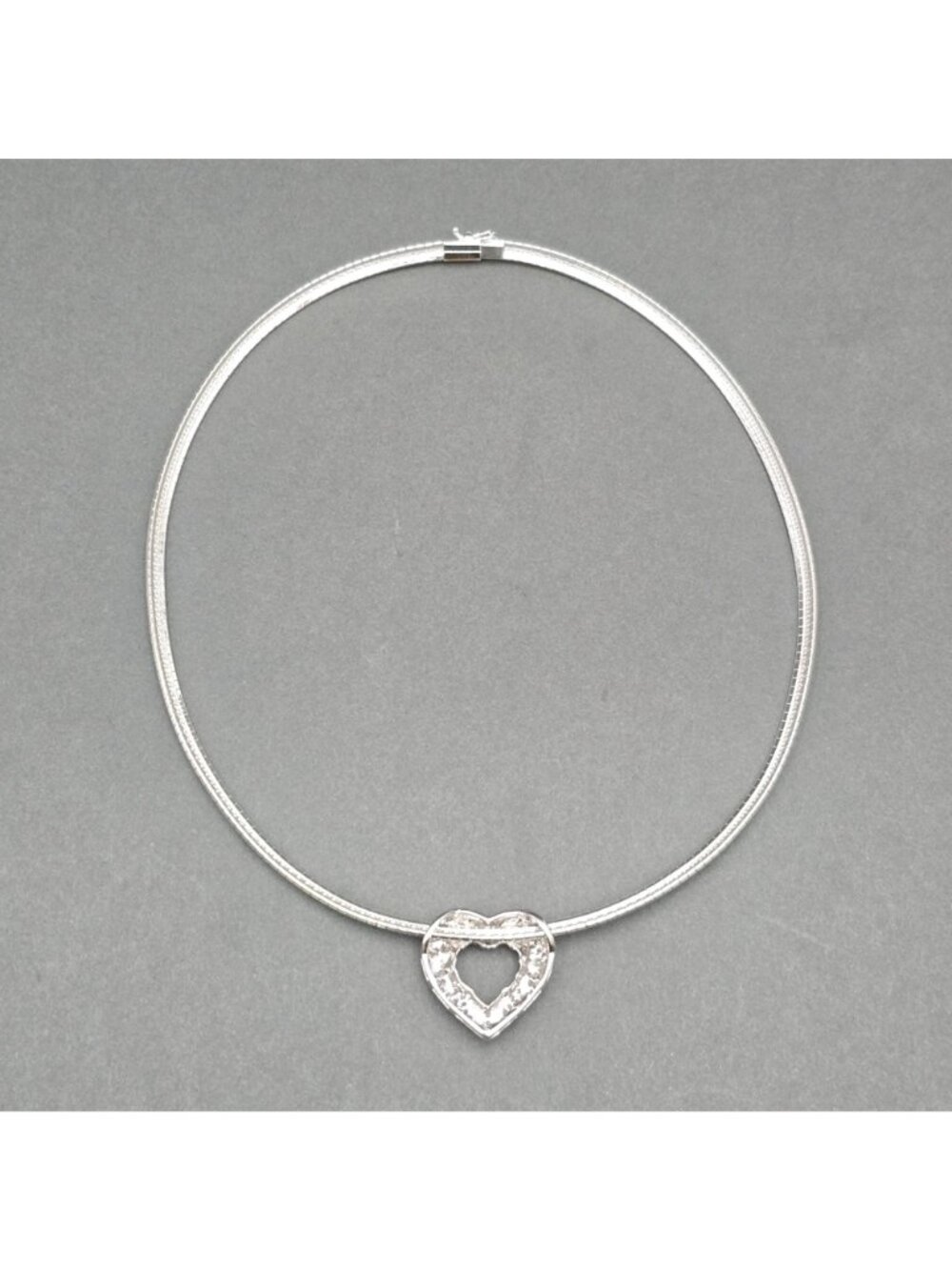 Sterling Silver Omega Chain Choker White Diamond Heart Pendant Necklace - Picture 4 of 16